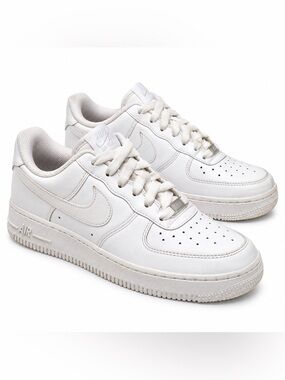Nike Air Force 1 Low ’07 Triple White Sneakers DD8959-100 Women’s 6.5